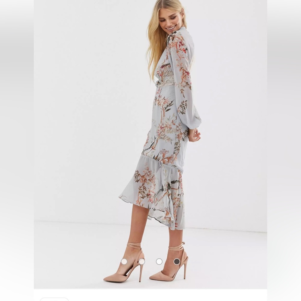 🎈HOPE & IVY •  blue gray floral printed open back midi dress • size 6